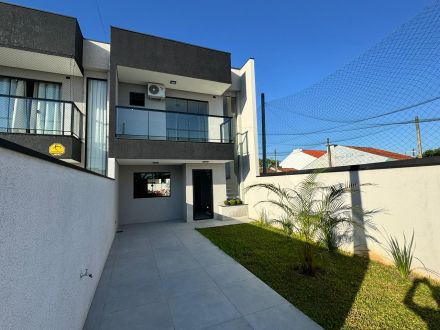 SO088 - SOBRADO NOVO COM PISCINA