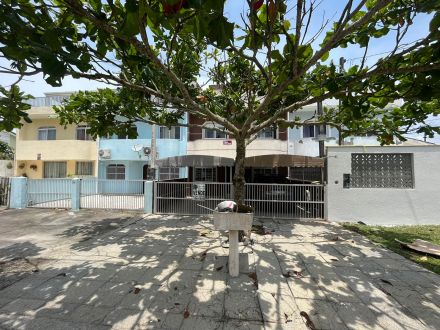 Sobrado Triplex - Riviera