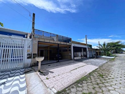 Sobrado com 4 quartos, 170 m², à venda por R$ 720.000- Rua Aimorés, 11 - Balneário Monções - Pontal do Paraná/PR