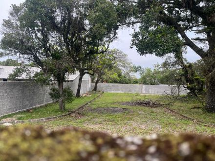 TE040 - TERRENO 385 M² - GAIVOTAS