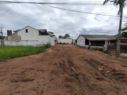 EXCELENTE TERRENO 300M² PRAIA GRANDE