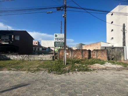 TERRENO 600 M², APENAS 30 METROS DA PRAIA - BALNEÁRIO PRAIA GRANDE