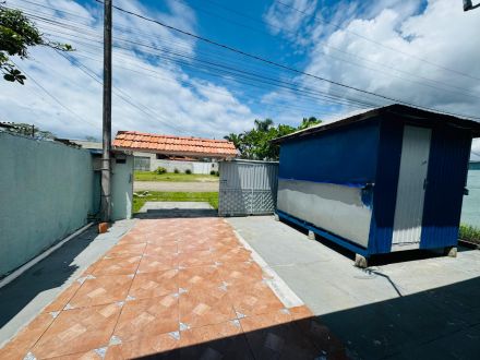CA146 - CASA ALVENARIA COM PISCINA - BALNEÁRIO PRAIA GRANDE - MATINHOS